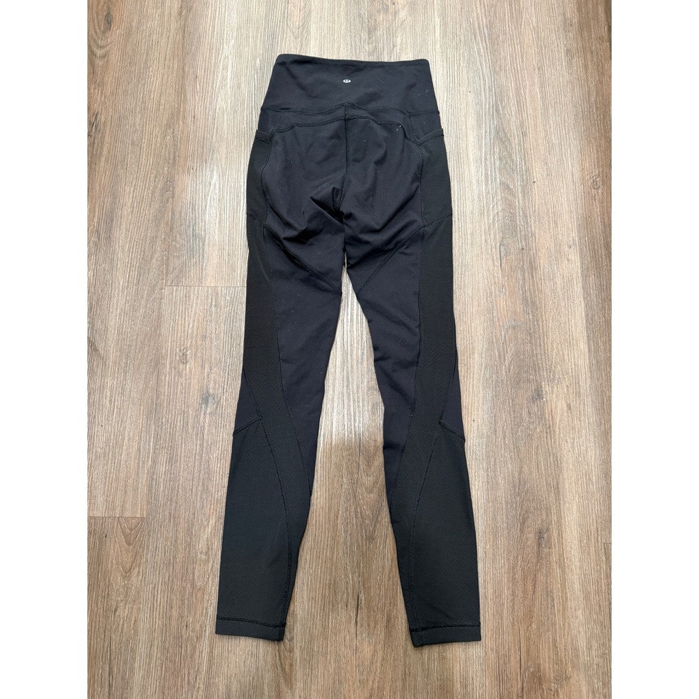 Lululemon Black High Rise Mesh Panel Activewear Leggings with Pockets 29 Inseam